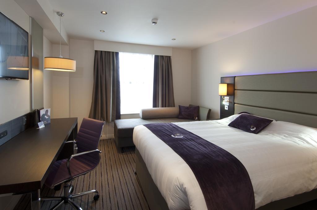 Premier Inn Dundee North Zimmer foto