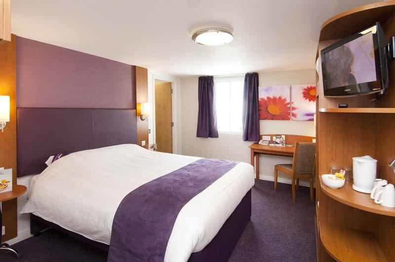 Premier Inn Dundee North Exterior foto